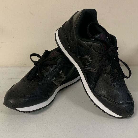 New Balance Shoes - New Balance Women’s Size 8B Sola Sleek B1 Sneaker, Black